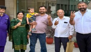 Read more about the article ਮੋਹਾਲੀ ਦਾ ਸਕਿਓਰਿਟੀ ਗਾਰਡ ਬਣਿਆ ਕਰੋੜਪਤੀ: 200 ਰੁਪਏ ਦੀ ਖਰੀਦੀ ਸੀ ਟਿਕਟ, ਜਿੱਤਿਆ 1.5 ਕਰੋੜ ਦਾ ਇਨਾਮ