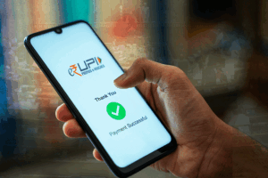 Read more about the article UPI Payment: ਕੀ 2,001 ਰੁਪਏ ਤੋਂ ਵੱਧ ਦੇ UPI ਟ੍ਰਾਂਜ਼ੈਕਸ਼ਨ ‘ਤੇ ਲੱਗੇਗਾ ਚਾਰਜ? ਜਾਣੋ ਪੂਰਾ ਸੱਚ
