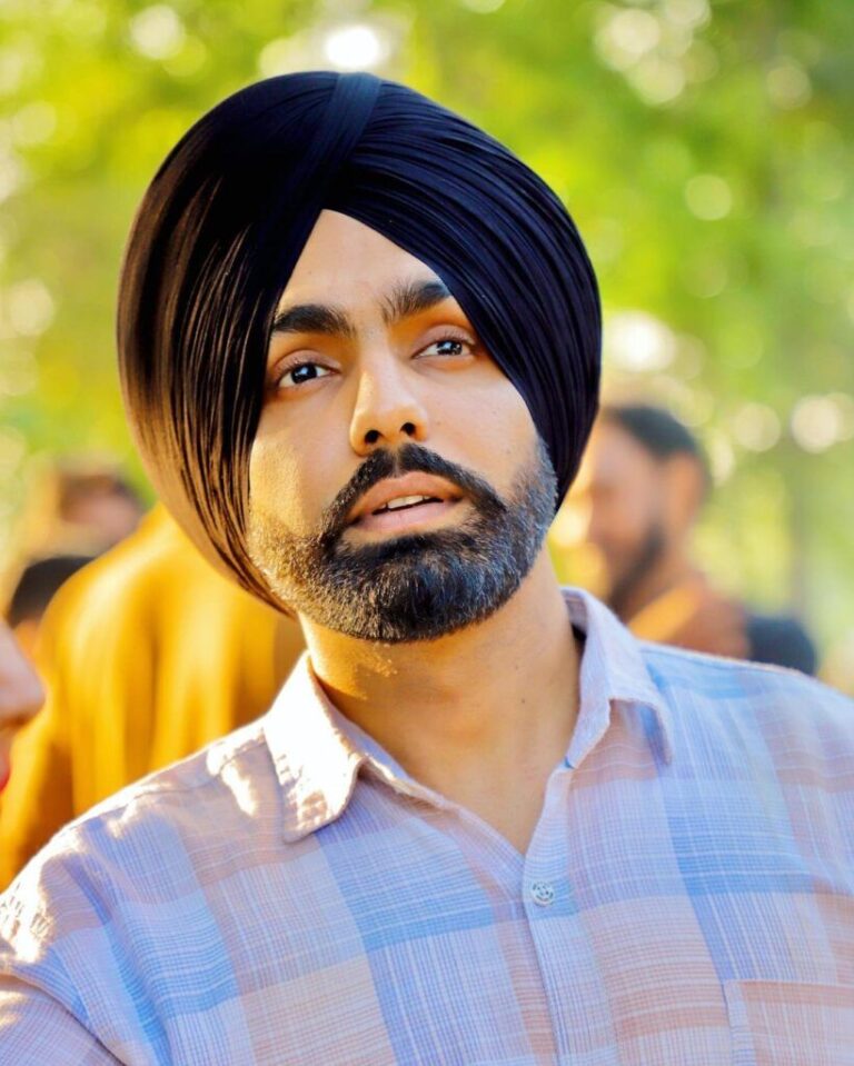 Read more about the article ਵੱਡੀ ਵਾਰਦਾਤ ਨਾਲ ਹਿਲਿਆ ਪੰਜਾਬੀ ਸੰਗੀਤ ਜਗਤ! ਕੈਨੇਡਾ ‘ਚ ਗਾਇਕ ਐਮੀ ਵਿਰਕ ਦੀ ਕਾਰ ‘ਤੇ ਚੱਲੀਆਂ ਗੋਲੀਆਂ |