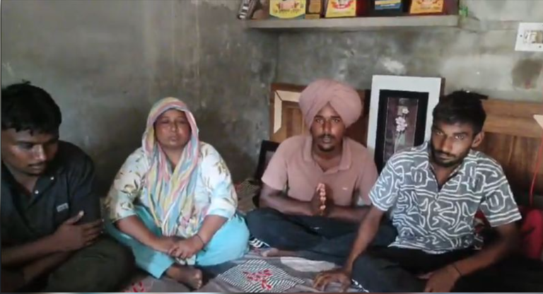 Read more about the article ਗੁਲਜ਼ਾਰ ਸਿੰਘ ਮਾਮਲੇ ‘ਚ ਨਵਾਂ ਮੋੜ, ਪਰਿਵਾਰ ਬੋਲੇ- ਇਨਸਾਫ਼ ਮਿਲਣ ਤੱਕ ਨਾ ਫੁੱਲ ਚੁਗਾਂਗੇ, ਨਾ ਭੋਗ ਪਾਵਾਂਗੇ |
